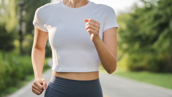 실물 이미지 - 하루 30분 걷기만으로 유방암 위험 41% 감소! 과학자들이 밝혀낸 놀라운 비밀