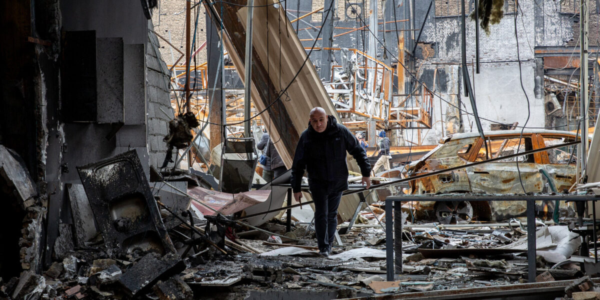 실물 이미지 - 중동에 미군 해병대 급파! 이란 공격으로 미군 24명 부상, 후티족 참전까지