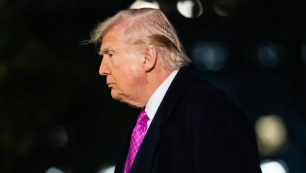 실물 이미지 - 트럼프의 이란 발언이 세계 경제를 뒤흔들고 있다