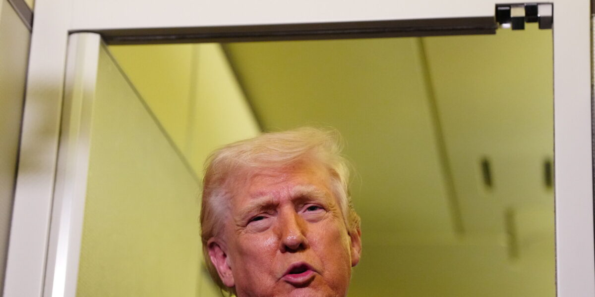 실물 이미지 - 트럼프 이란 전쟁 경고, 기름값 급등하나? 당장 알아야 할 5가지