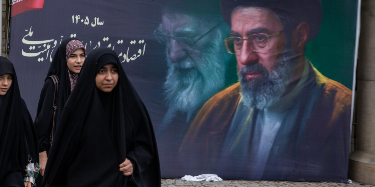 실물 이미지 - 🚨 트럼프 '문명 파괴' 경고 직전! 이란-미국 극적 휴전 합의의 숨겨진 진실